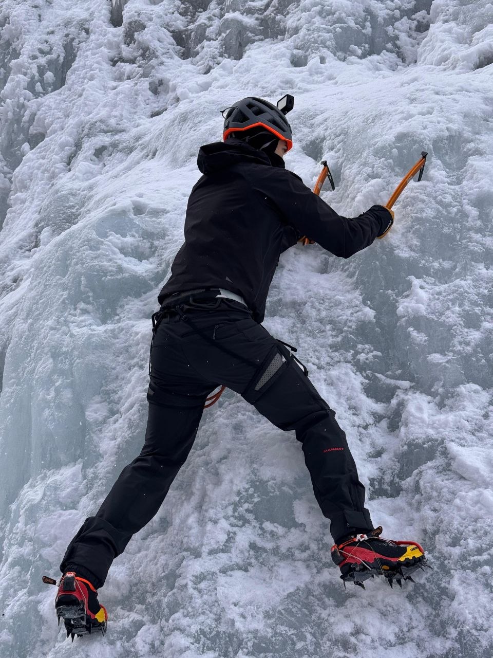 Luca Lombardo - Ice climbing